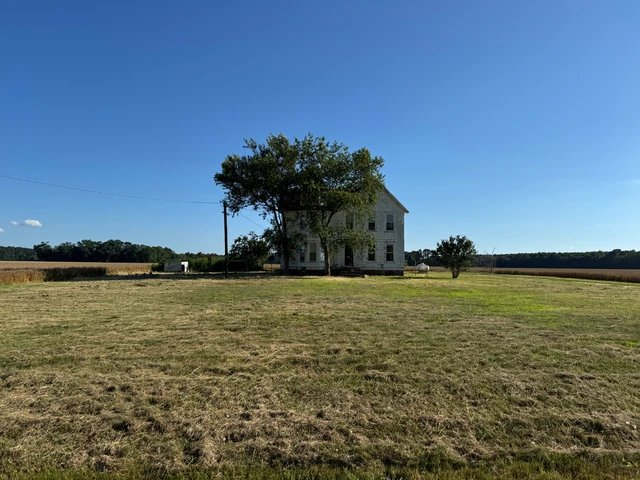 Nearby Listing Image