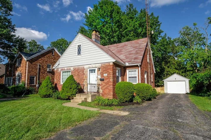 Nearby Listing Image