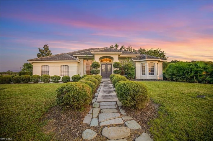 Nearby Listing Image