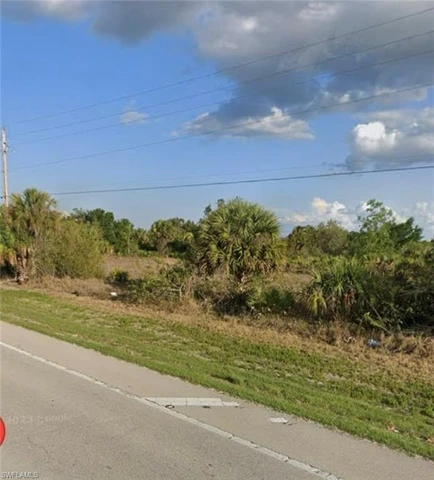 Nearby Listing Image