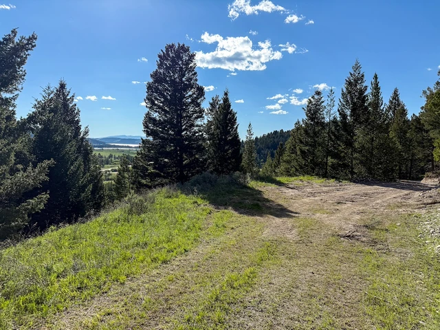 Nearby Listing Image
