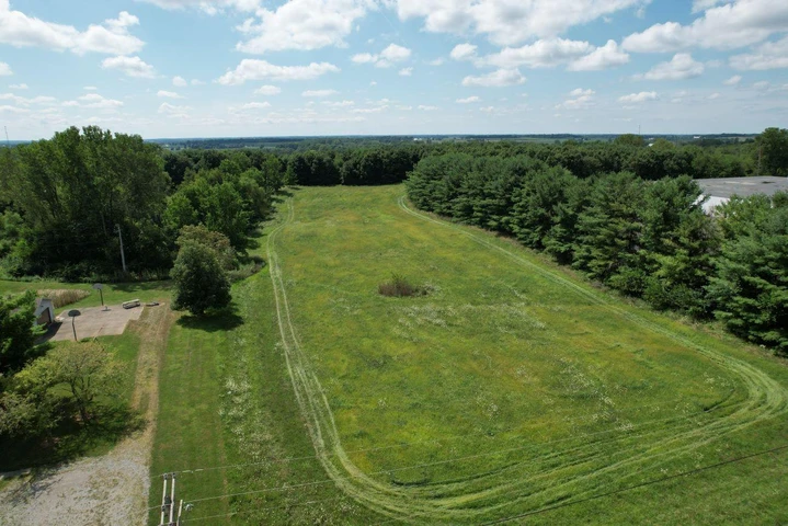 Nearby Listing Image