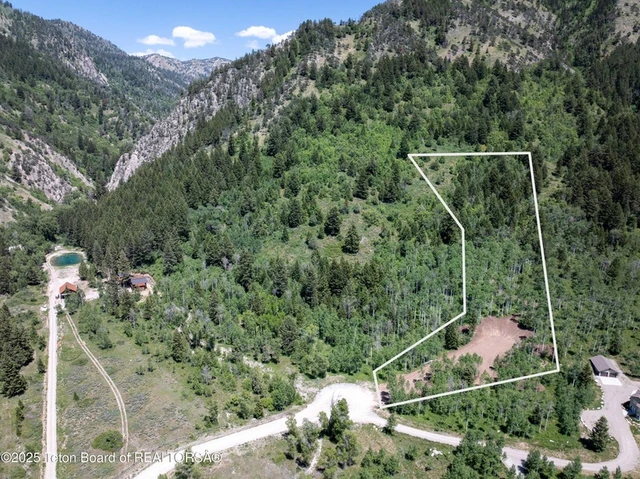 Nearby Listing Image