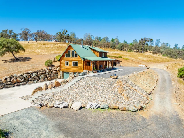 Nearby Listing Image