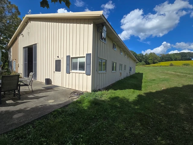 Nearby Listing Image