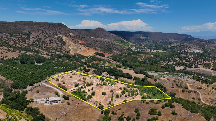 Nearby Listing Image