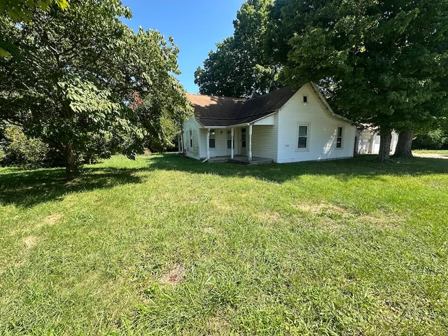 Nearby Listing Image
