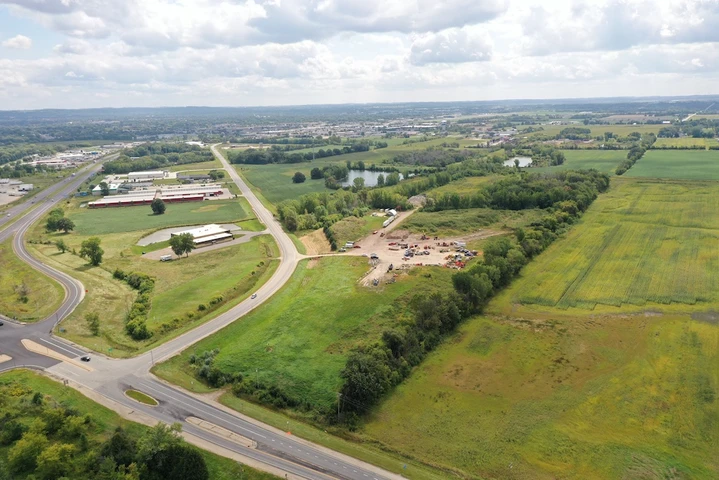 Nearby Listing Image