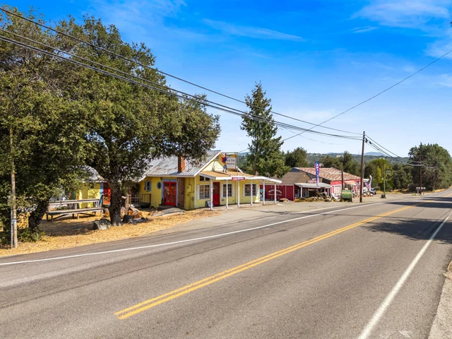 Nearby Listing Image