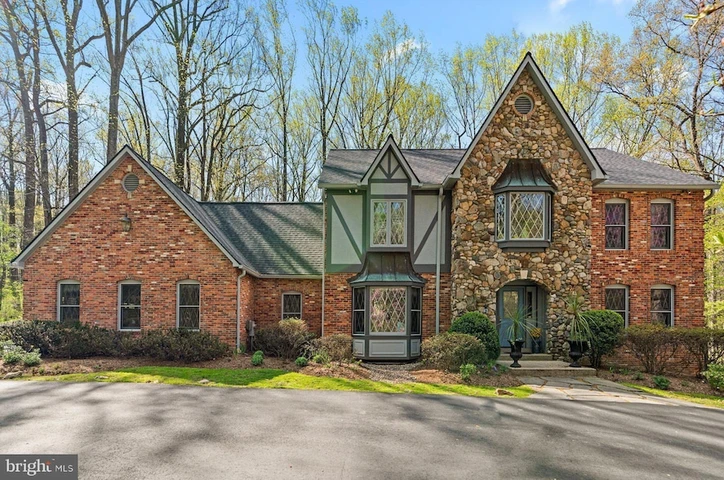 Nearby Listing Image