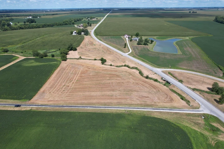 Nearby Listing Image