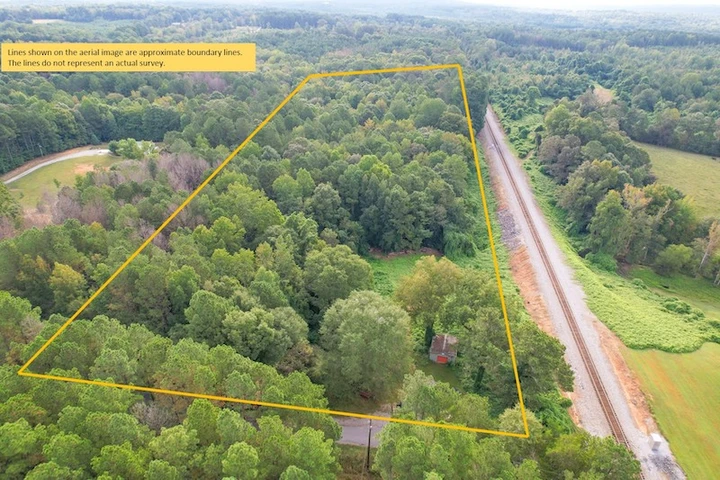 Nearby Listing Image