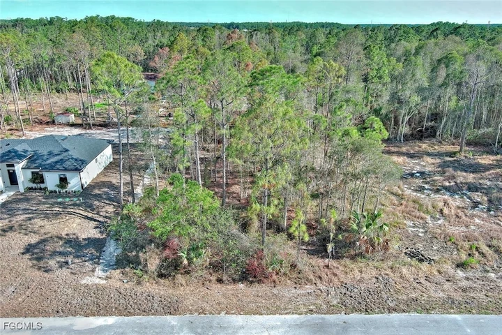 Nearby Listing Image