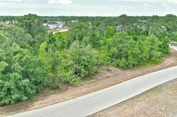 Nearby Listing Image