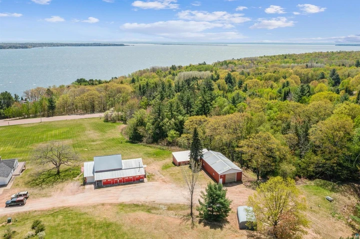 Nearby Listing Image