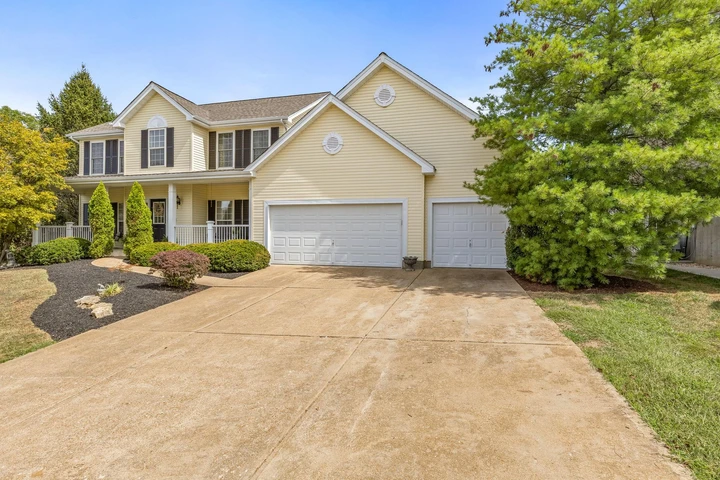 Nearby Listing Image