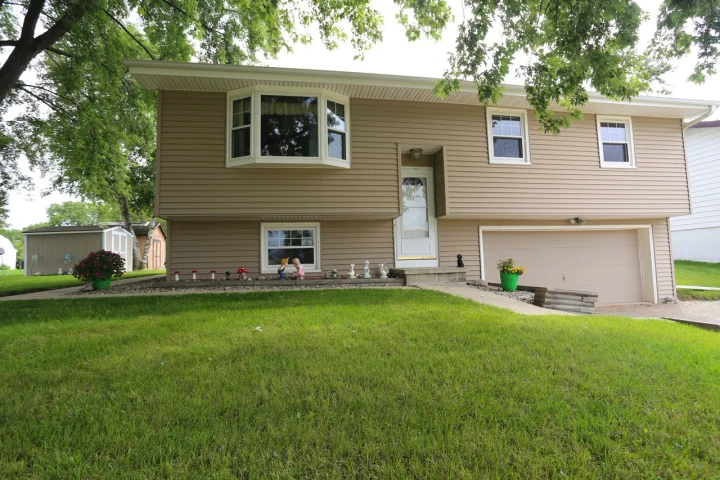 Nearby Listing Image