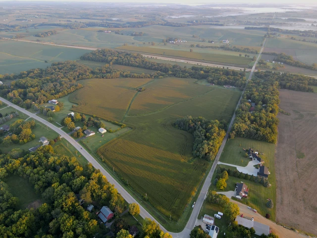Nearby Listing Image