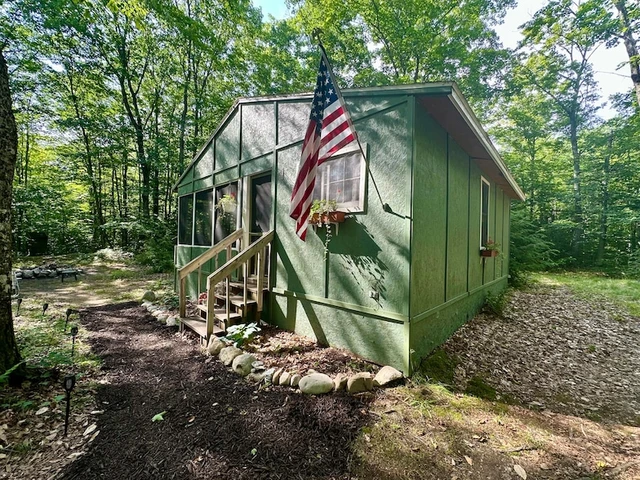Nearby Listing Image