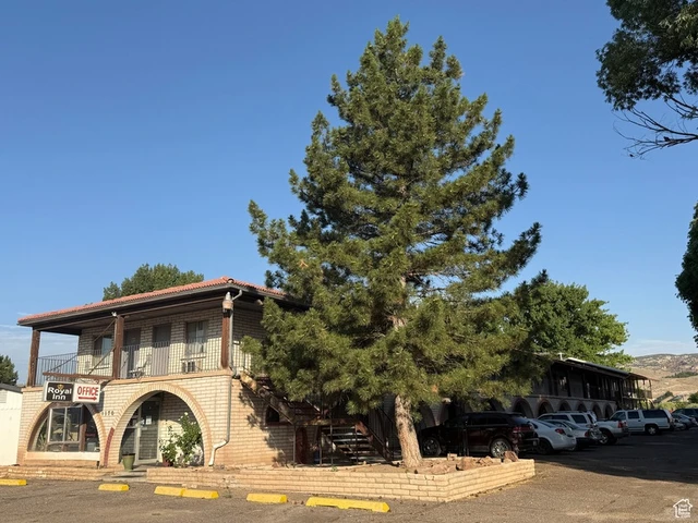 Nearby Listing Image