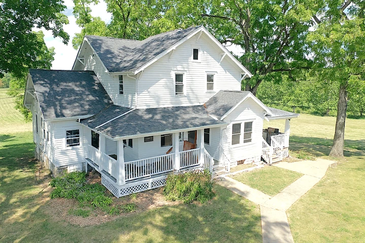 Nearby Listing Image