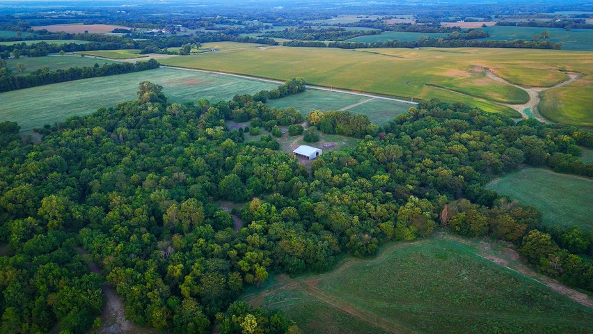 Nearby Listing Image
