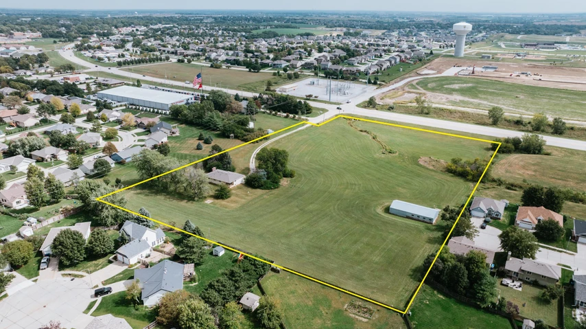 Nearby Listing Image