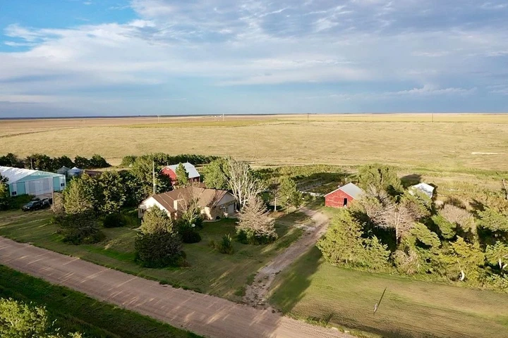 Nearby Listing Image