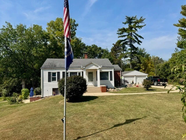 Nearby Listing Image
