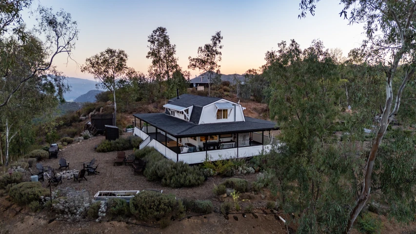 Nearby Listing Image