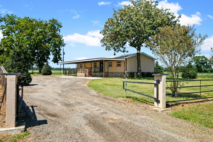 Nearby Listing Image