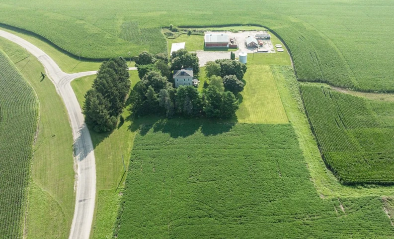 Nearby Listing Image