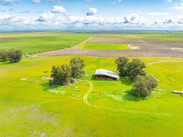 Nearby Listing Image