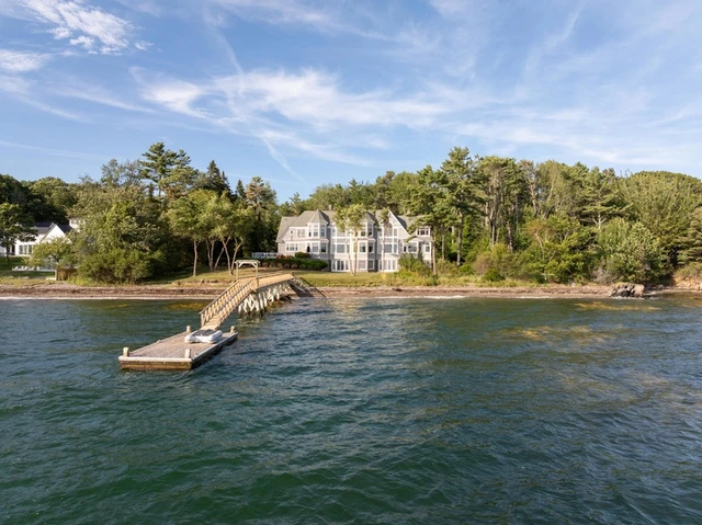 Nearby Listing Image