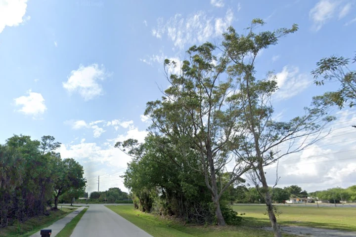 Nearby Listing Image