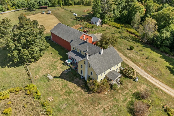 Nearby Listing Image