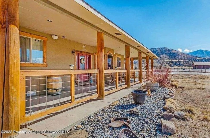 Nearby Listing Image