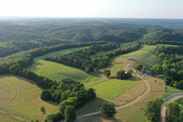 Nearby Listing Image