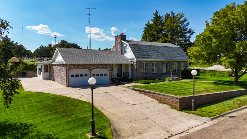 Nearby Listing Image