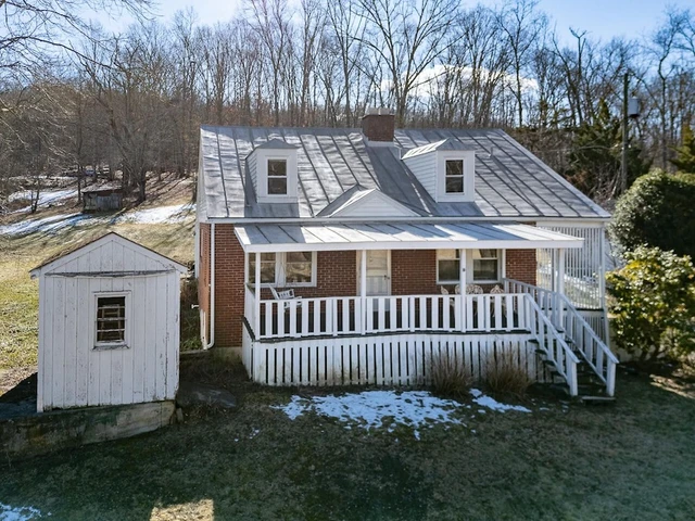 Nearby Listing Image