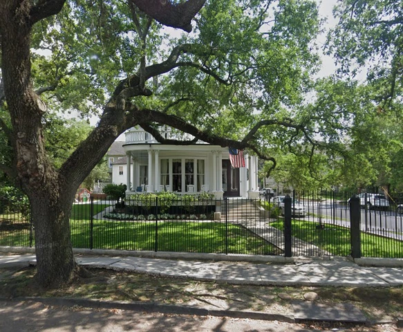 Nearby Listing Image