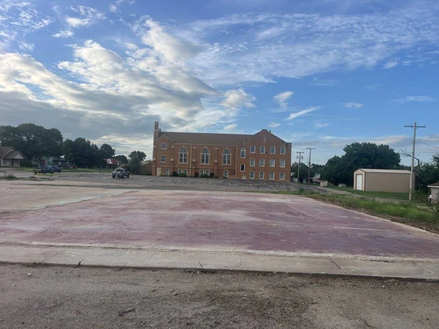 Nearby Listing Image