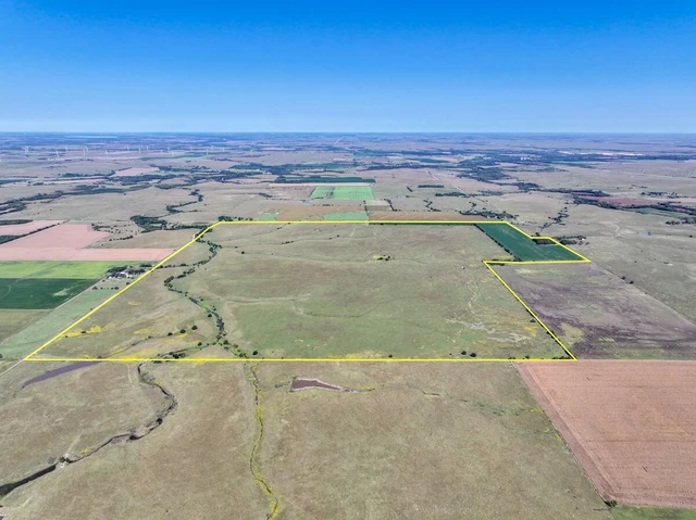 Nearby Listing Image