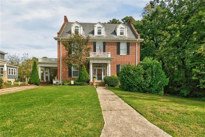 Nearby Listing Image