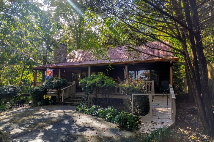 Nearby Listing Image