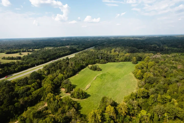 Nearby Listing Image