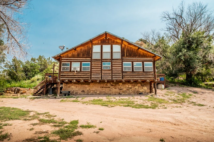 Nearby Listing Image