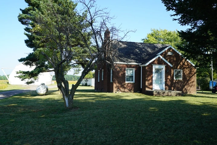 Nearby Listing Image