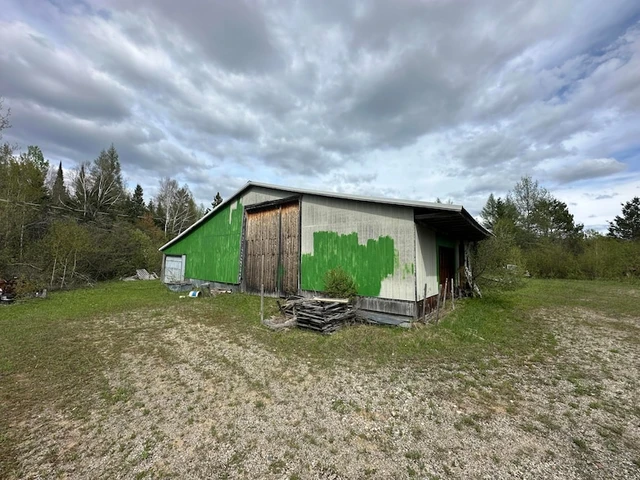 Nearby Listing Image