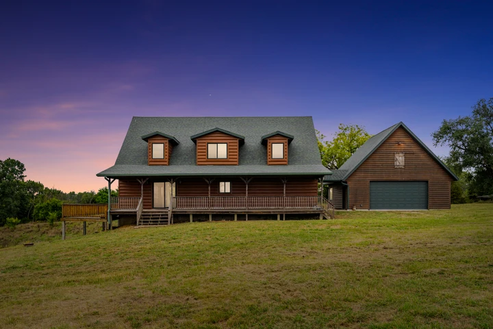 Nearby Listing Image